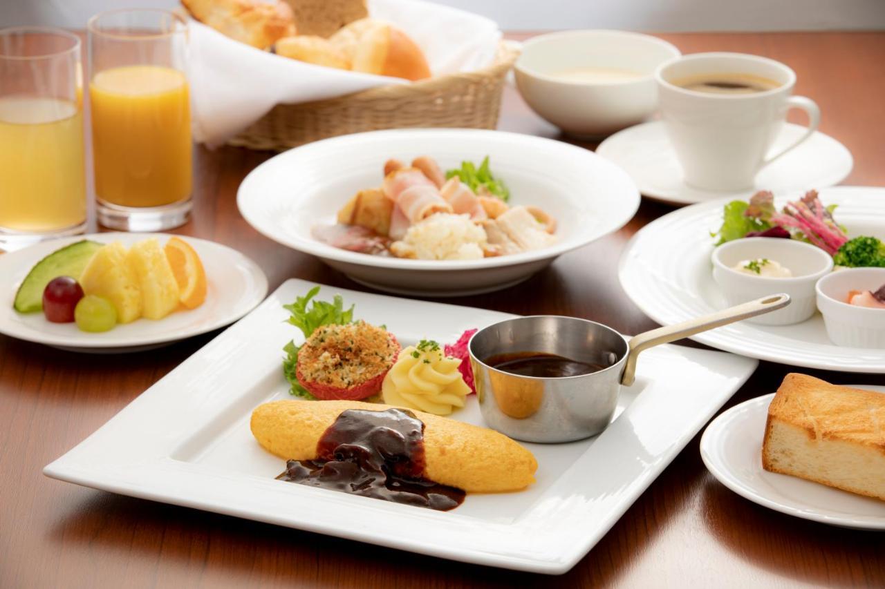 טוקיו Marunouchi Hotel מראה חיצוני תמונה A Japanese breakfast