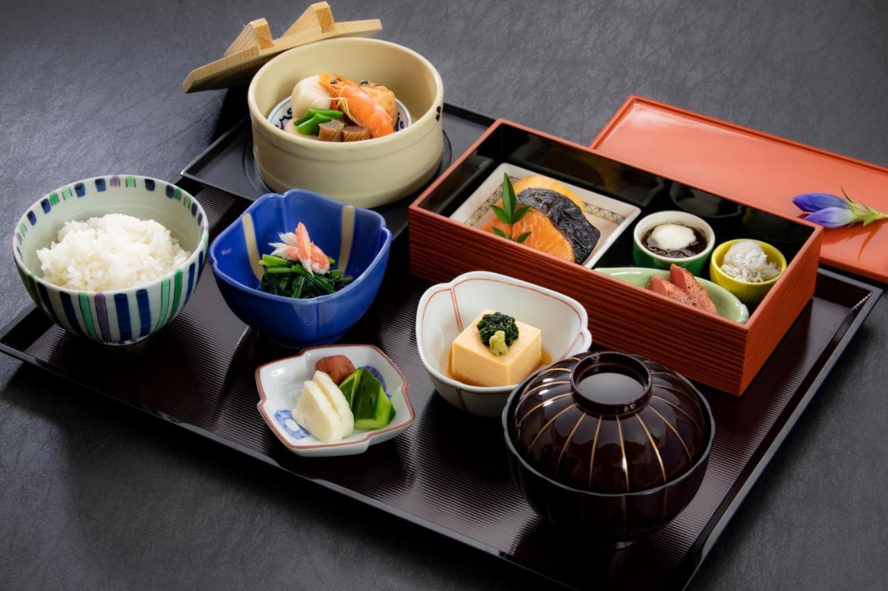 טוקיו Marunouchi Hotel מראה חיצוני תמונה A Japanese meal