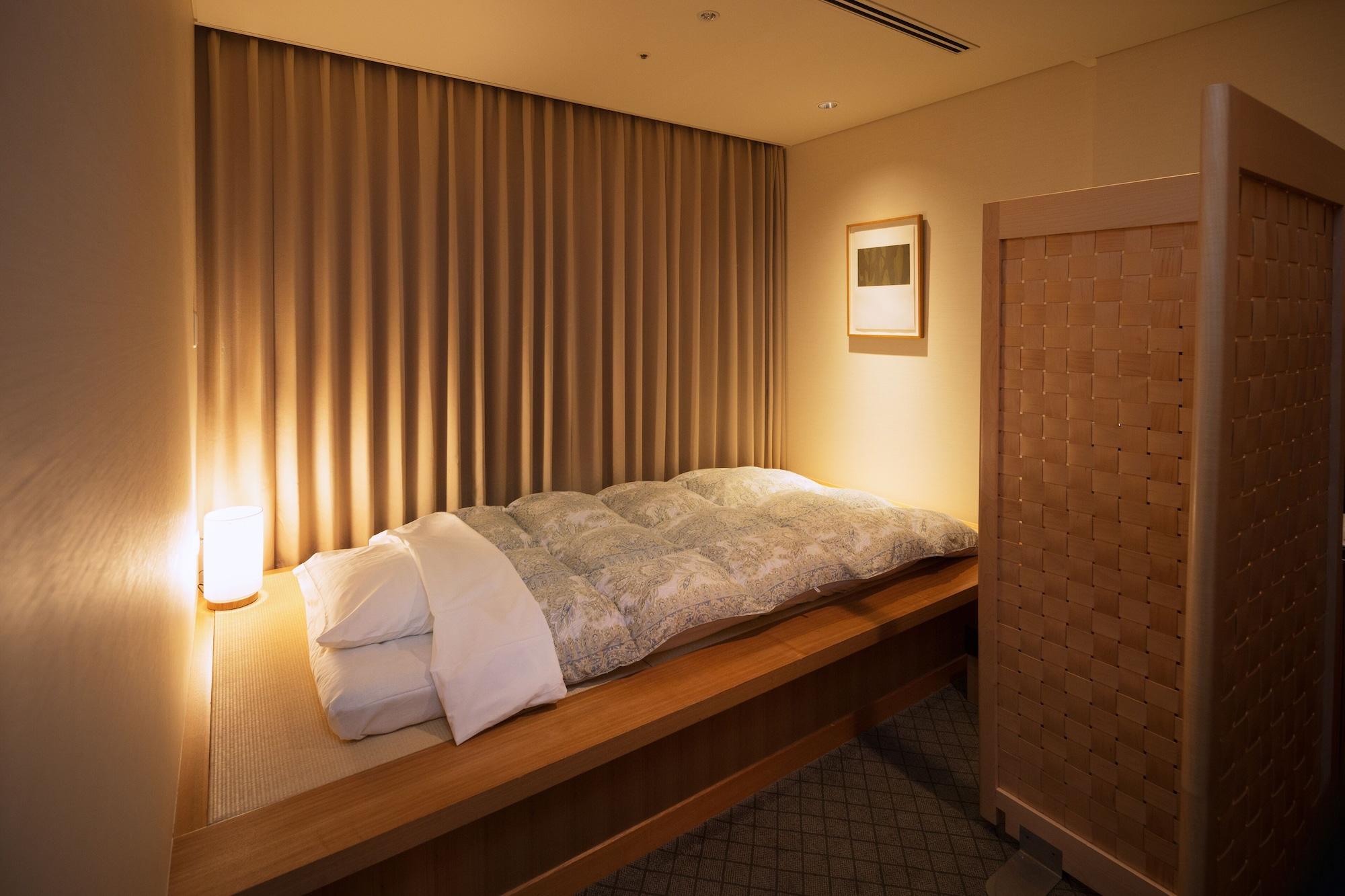 טוקיו Marunouchi Hotel מראה חיצוני תמונה A futon bed