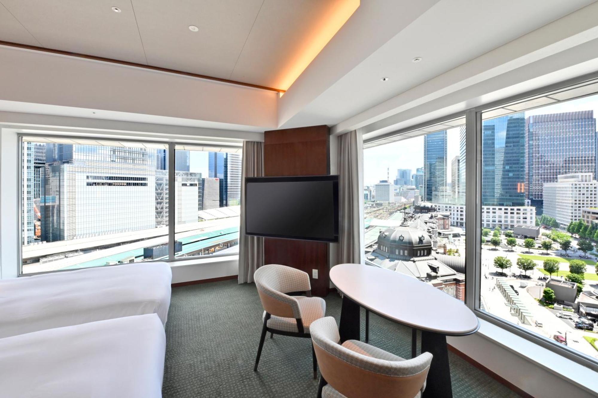 טוקיו Marunouchi Hotel מראה חיצוני תמונה A suite at the hotel