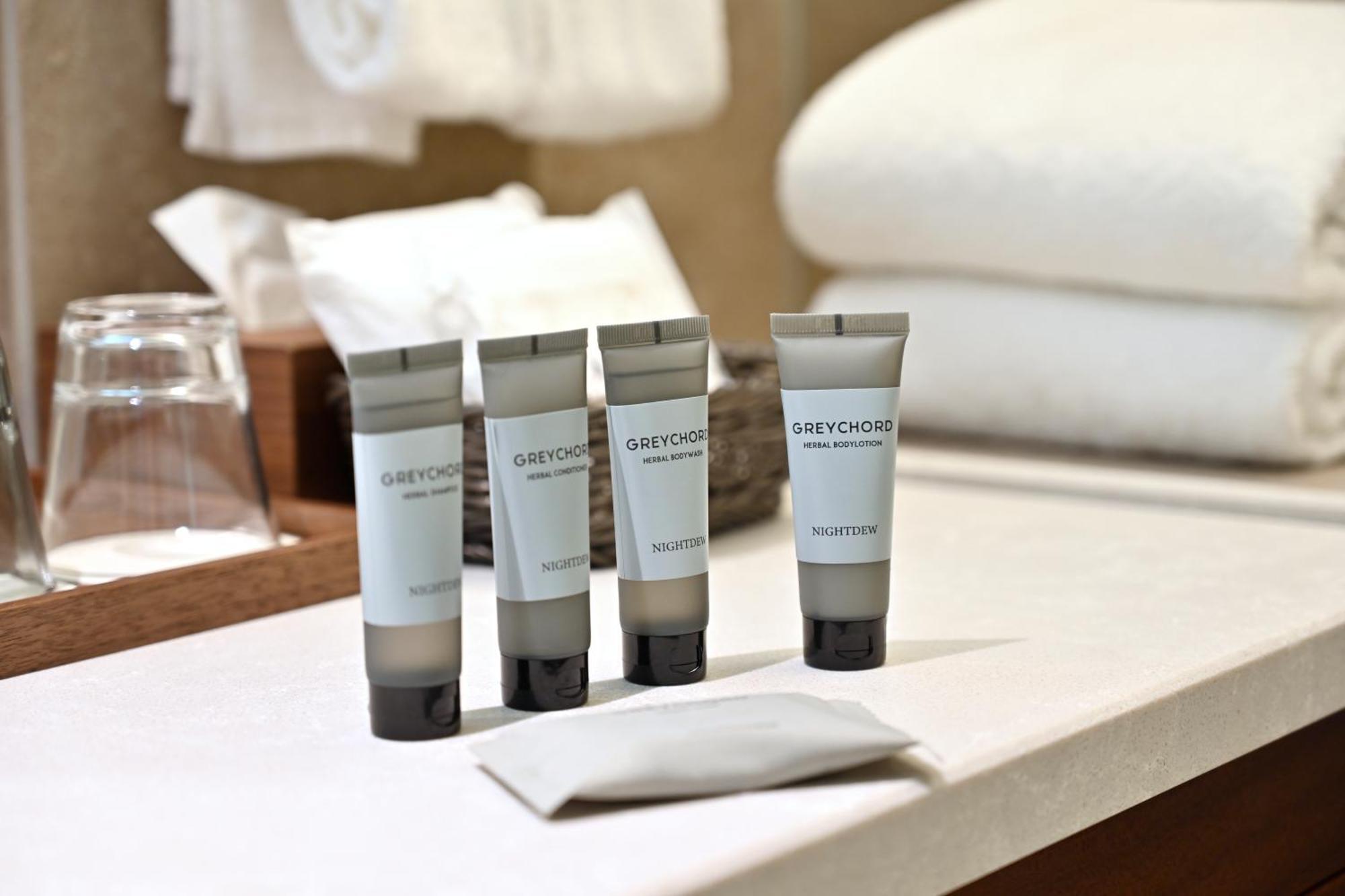 טוקיו Marunouchi Hotel מראה חיצוני תמונה Seymour Mann products
